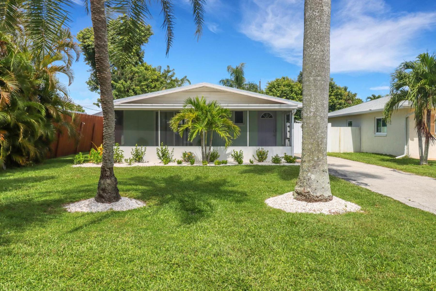Little Beach House W/ Pool&Spa - 5 Minutes To Vanderbilt Beach North North Naples Eksteriør billede