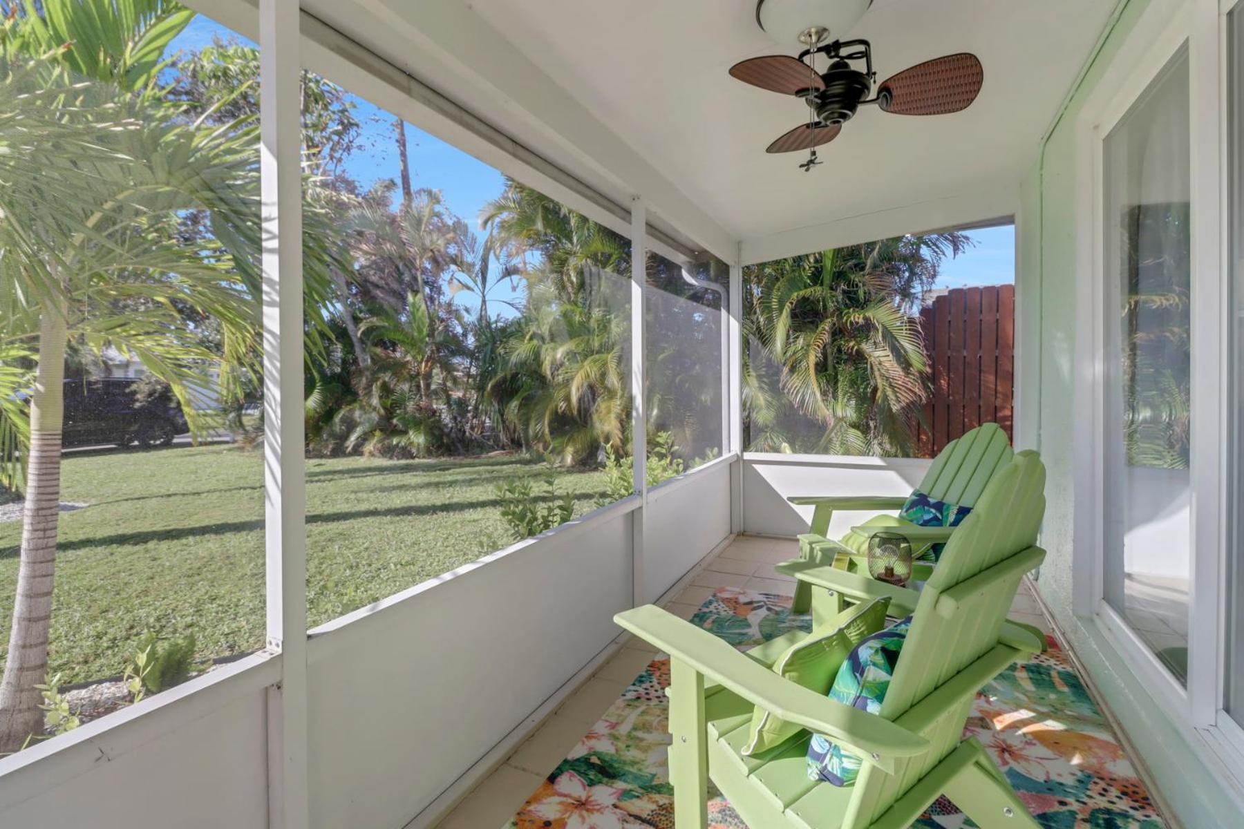 Little Beach House W/ Pool&Spa - 5 Minutes To Vanderbilt Beach North North Naples Eksteriør billede